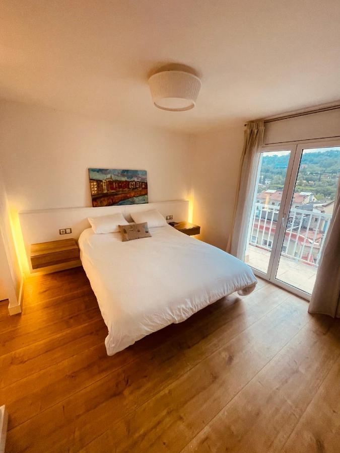 Stunning Penthouse Apartment Girona Bagian luar foto
